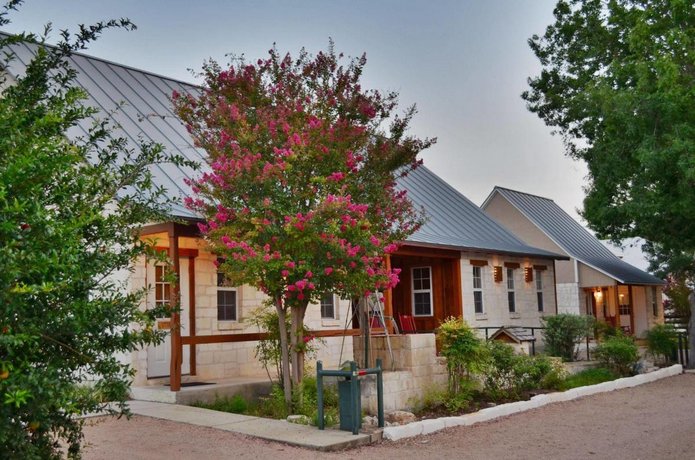 Gruene Cottages New Braunfels Compare Deals