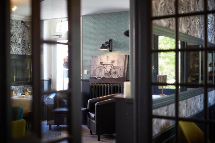 Hotel The Originals Saint Valery Sur Somme La Colonne De Bronze