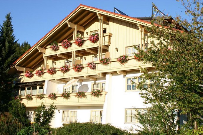 Haus Vierjahreszeiten Bodenmais Compare Deals