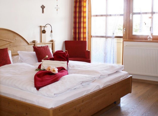 Haus Vierjahreszeiten Bodenmais Compare Deals