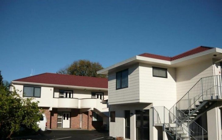 Ulster Lodge Motel Hamilton Compare Deals - 