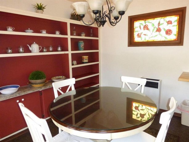 Redwood Hollow Cottages San Diego Compare Deals