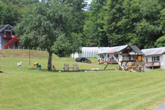 Hill View Motel And Cottages Lake George Compare Deals