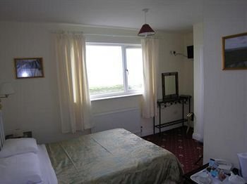 Beach House Hotel Seahouses Compare Deals
