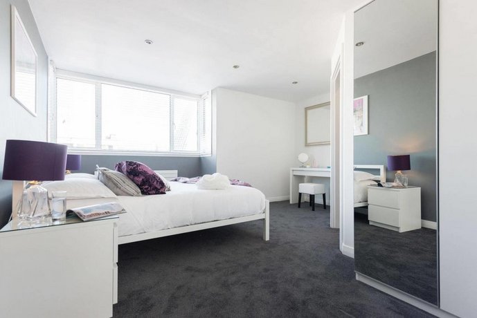 The Brighton Square Apartments