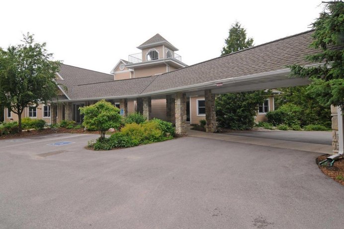 Westwood Shores Waterfront Resort Sturgeon Bay Compare Deals
