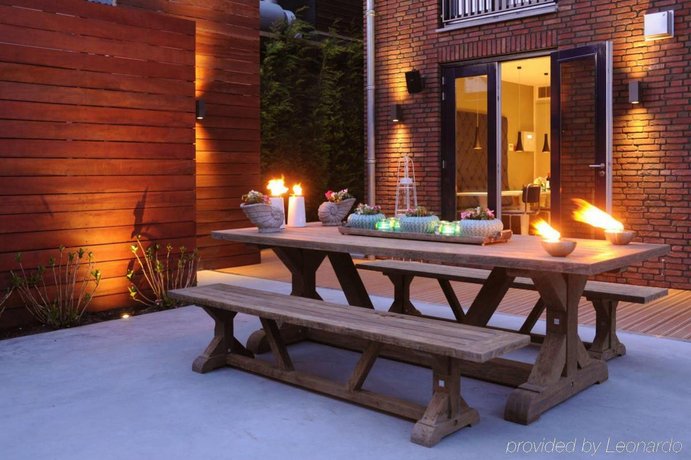 Blue Mansion Hotel Aalsmeer Compare Deals