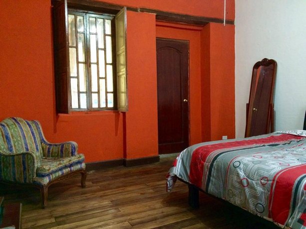 Blue Door Housing Historic Quito Compare Deals
