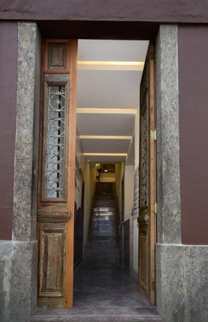 다운타운 산타나 호텔, Downtown Santana Hotel