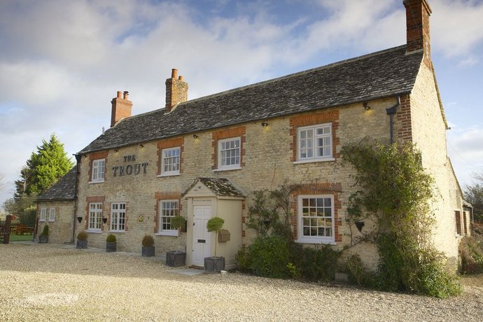 The Trout at Tadpole Bridge