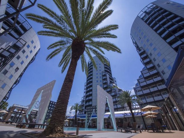 더 레지덴셜 스위트 후쿠오카, The Residential Suites Fukuoka