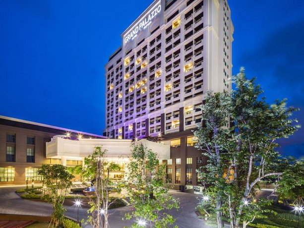 그랜드 팔라조 호텔, Grand Palazzo Hotel