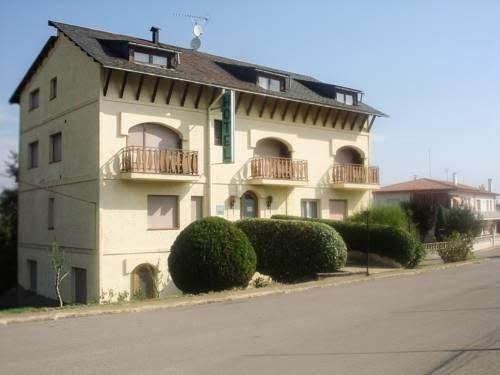 Hotel El Pi De Sant Just Olius