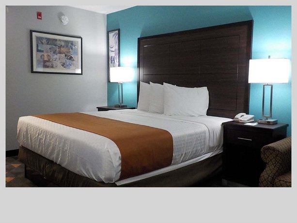 Surestay Plus Hotel By Best Western Indianapolis Northeast - 