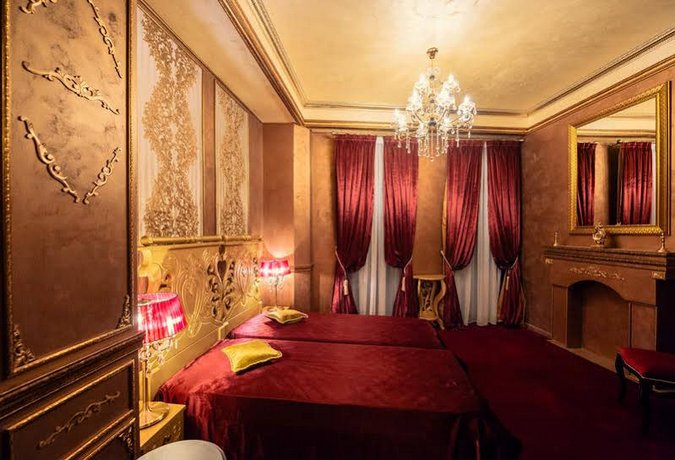 Belle Epoque Boutique (Adult Only)
