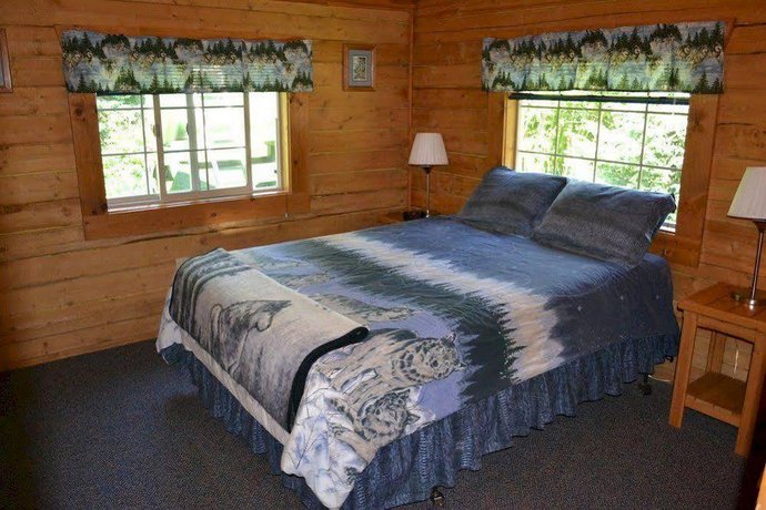 Box Canyon Cabins Seward Compare Deals