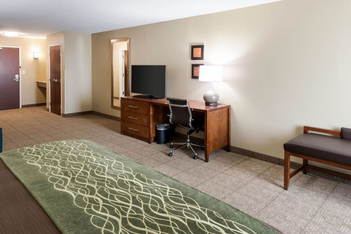 Comfort Inn Suites Rochester Compare Deals