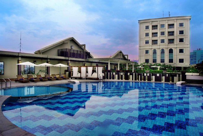 Grand Aston City Hall Hotel Serviced Residences Medan - 