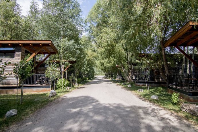 Fireside Resort Wilson Compare Deals