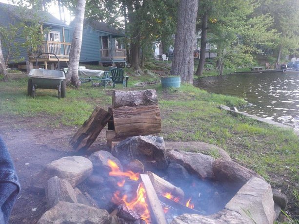 Black Lake Cabins Muskoka Compare Deals