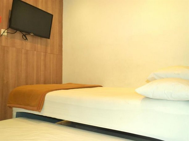Cabin Hotel Bhayangkara Yogyakarta Compare Deals