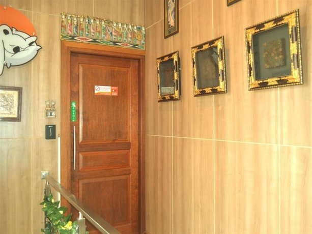 Cabin Hotel Bhayangkara Yogyakarta Compare Deals