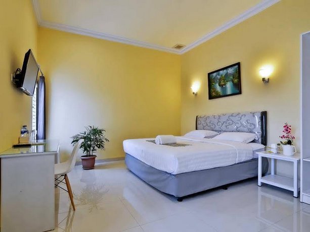 Riverstone Hotel Cottage Batu Compare Deals