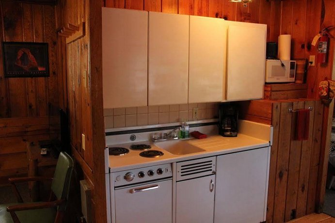 Hidden Rest Cabins Pinetop Compare Deals