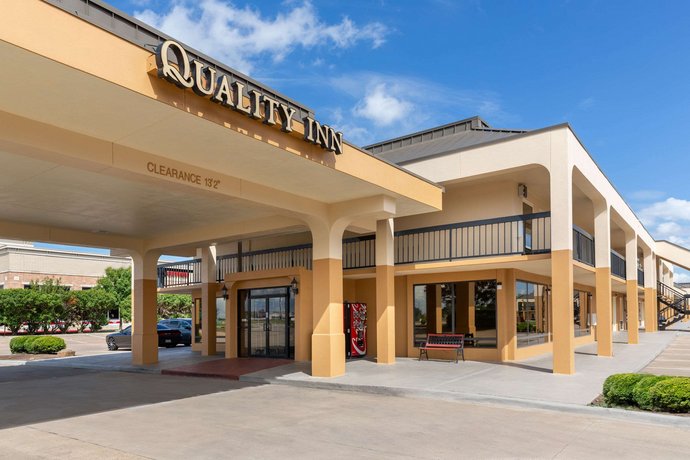 Quality Inn Highlands Arlington (Texas)