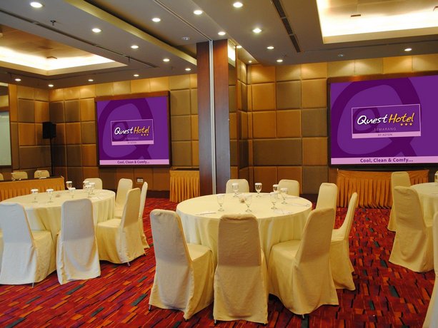 Quest Hotel Simpang Lima Semarang Compare Deals - 