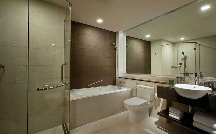 Parkroyal Serviced Suites Kuala Lumpur Compare Deals - 