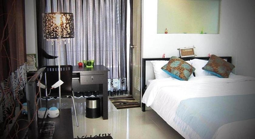 Centana Apartment Bangkok Compare Deals About Centana Apartment