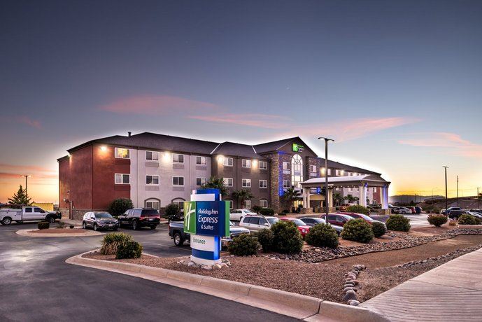 Holiday Inn Express Hotel & Suites Alamogordo