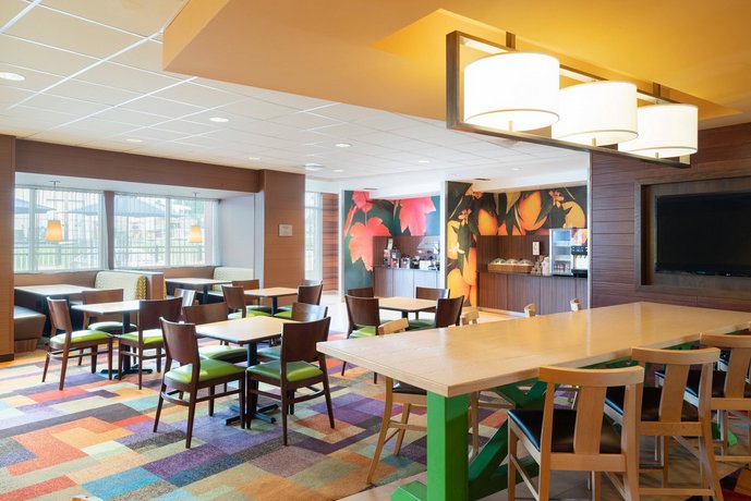 Fairfield Inn Suites By Marriott Dubois Treasure Lake - 