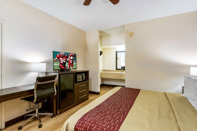 Red Roof Inn Suites Statesboro University Compare Deals