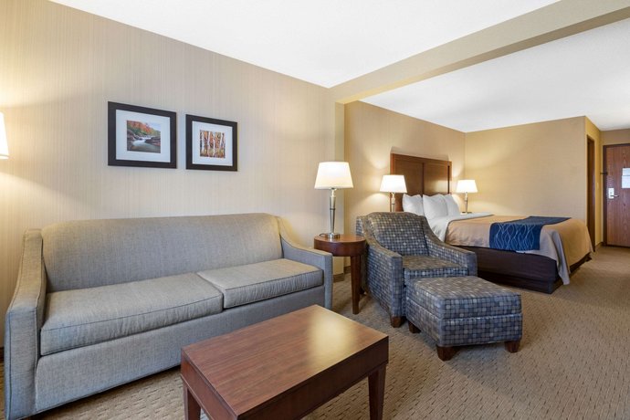 Comfort Inn Iron Mountain Compare Deals