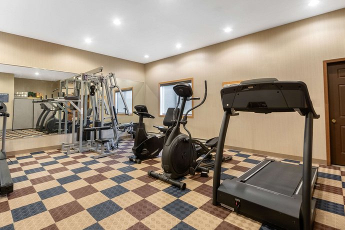 Comfort Inn Iron Mountain Compare Deals