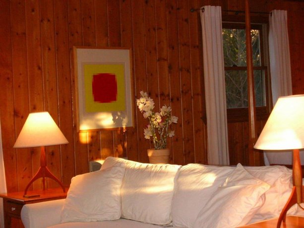 Fire Mountain Inn Cabins Treehouses Scaly Mountain Compare Deals