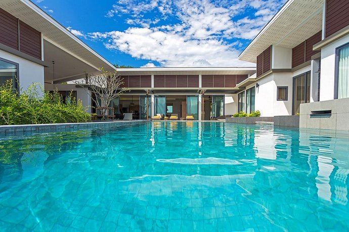 카사베이 럭셔리 풀 빌라, CasaBay Luxury Pool Villas