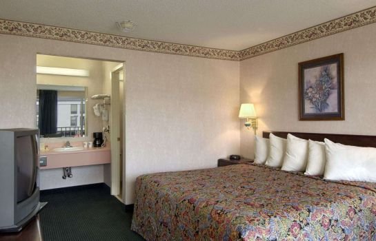 Days Inn By Wyndham Jonesboro Ar Compare Deals