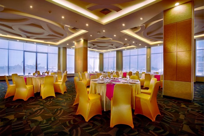 Favehotel Solo Baru Grogol Compare Deals - 