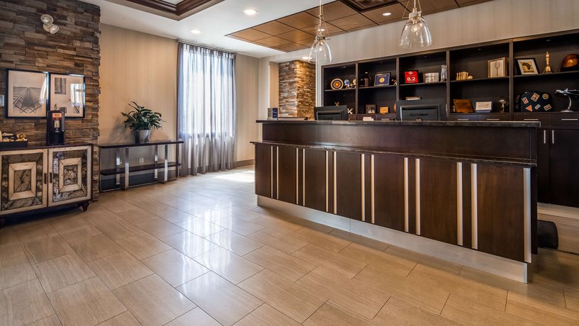 Best Western Plus Waterloo Compare Deals