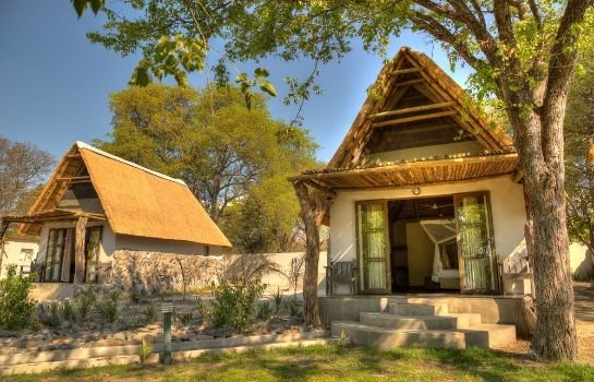 Thamalakane River Lodge