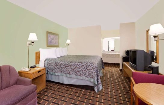 Days Inn By Wyndham Cleveland Tn Compare Deals