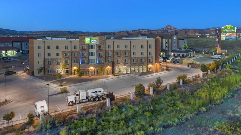 Holiday Inn Express Suites Gallup East Compare Deals - 