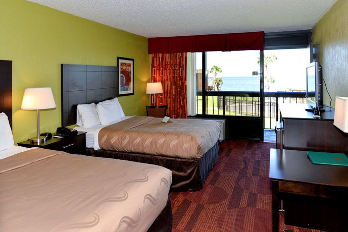 Quality Inn Suites On The Bay Near Pensacola Beach Gulf Breeze