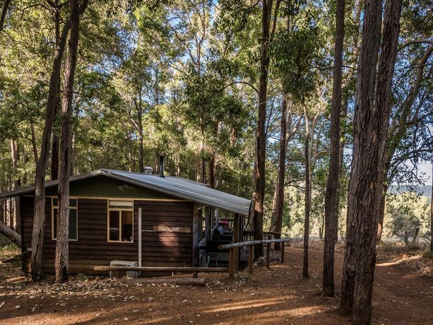 Balingup Heights Hilltop Forest Cottages Compare Deals - 
