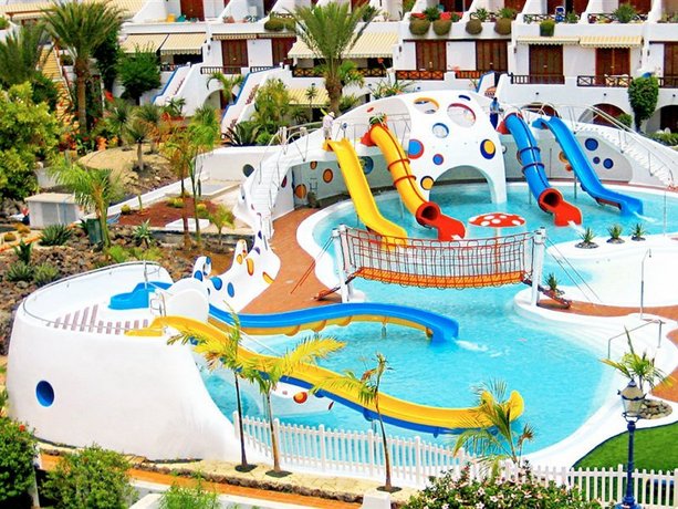 Parque Santiago 3 Playa De Las Americas Compare Deals About Parque Santiago 3