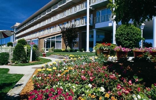 Riveredge Resort Hotel