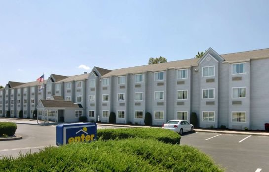 Microtel Inn & Suites by Wyndham Charleston WV